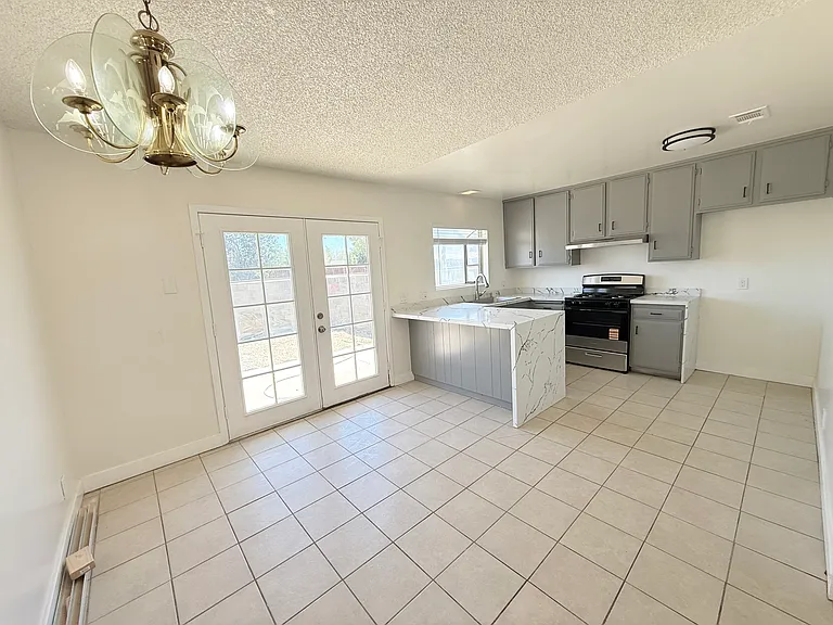 13237 Mohawk Rd #B — Photo 4