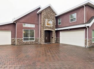 9551 Saunders Rd, Richmond, BC V7A2B5