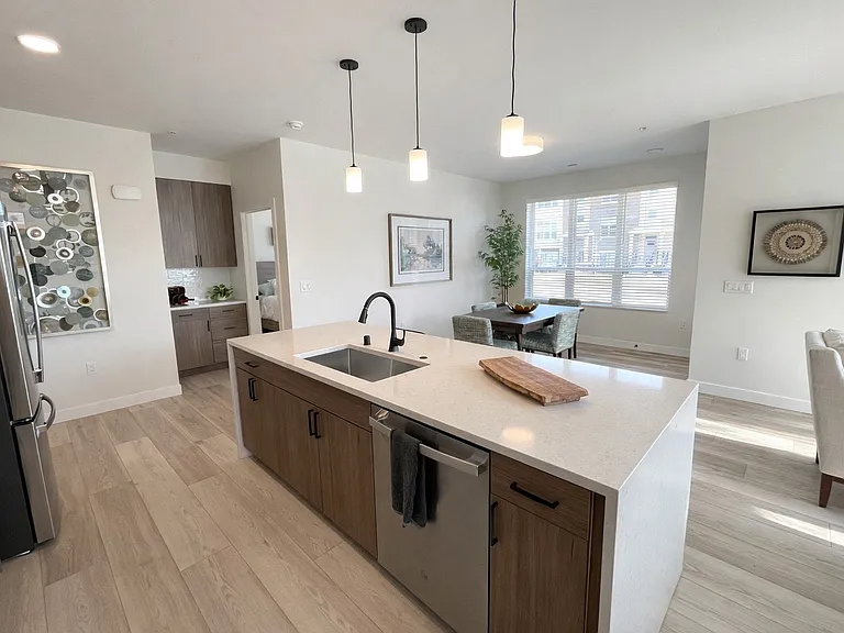 Paragon Place at Bear Claw Way — Photo 14