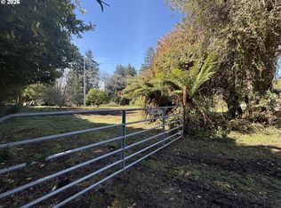 1300 Hampton Rd, Brookings, OR