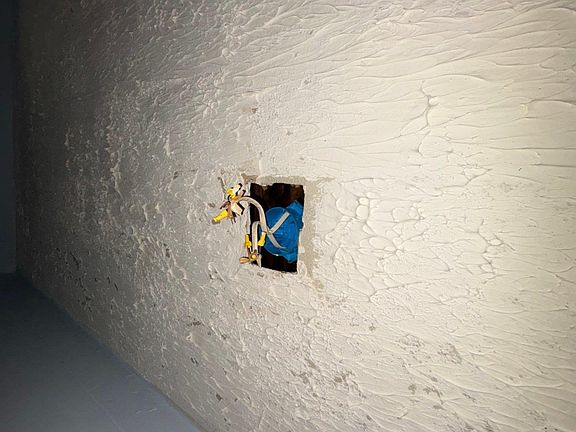 4th image of 203 10th Ave S