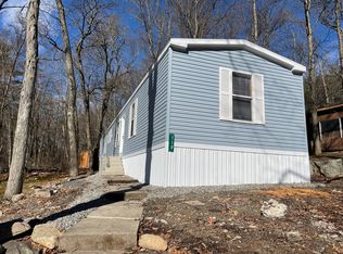 119 Barton Ct, Bartonsville, PA 18321