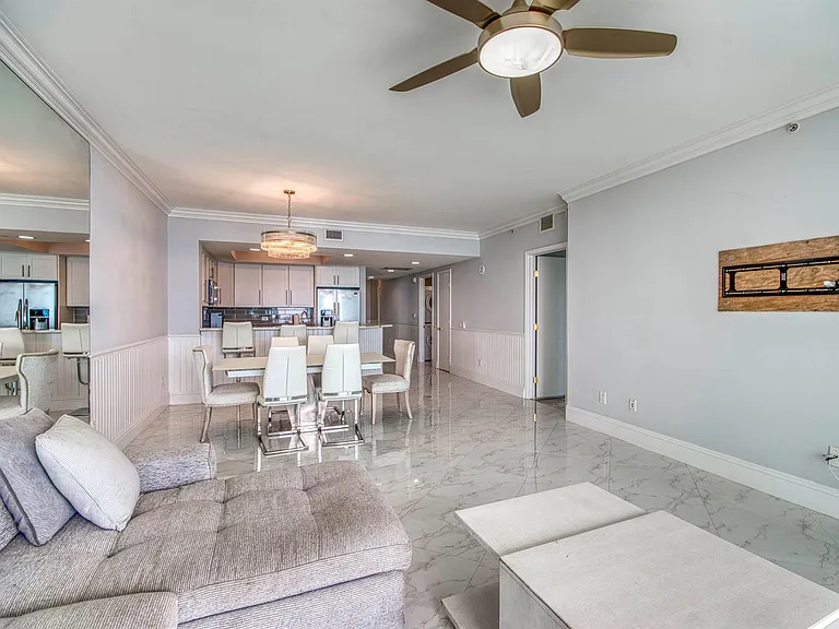 2650 Lake Shore Dr #2303 — Photo 15