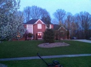 8763 N Chinaberry Cir, Macedonia, OH 44056