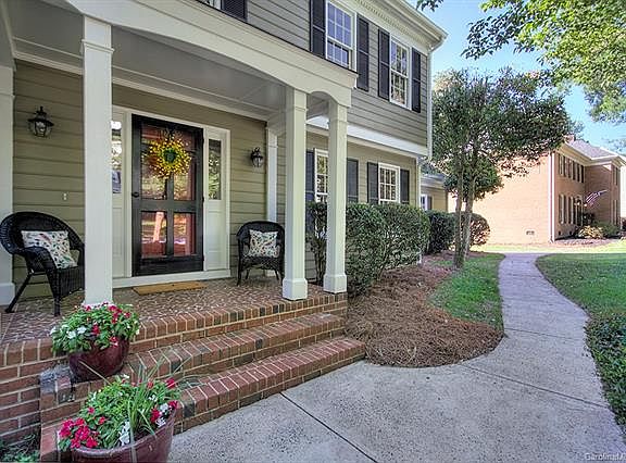 2nd image of 2718 Oxborough Dr