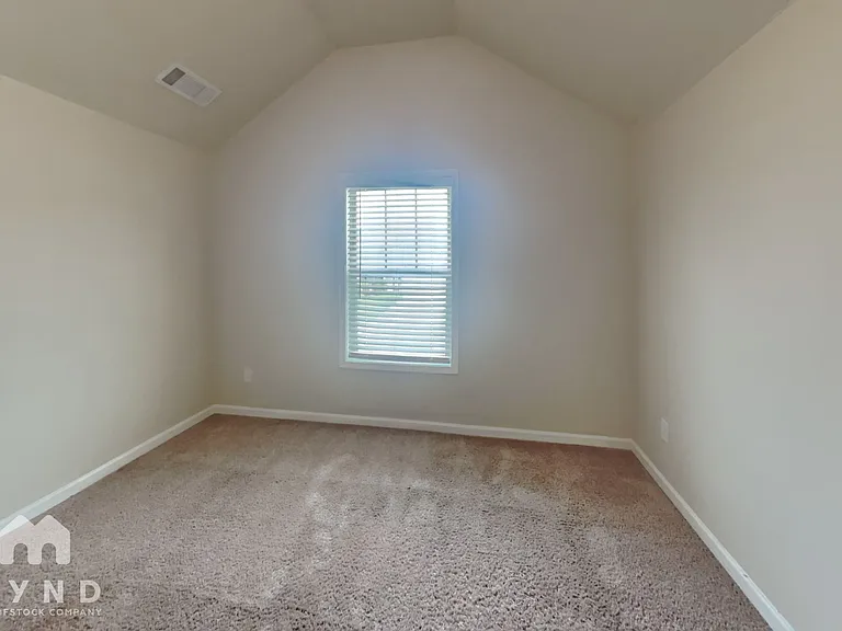 9028 Holder Rd — Photo 12