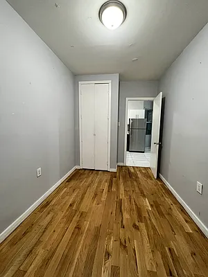 Rented by Hagstrom Management Inc | media 7