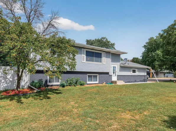 7720 Van Buren St NE, Spring Lake Park, MN 55432