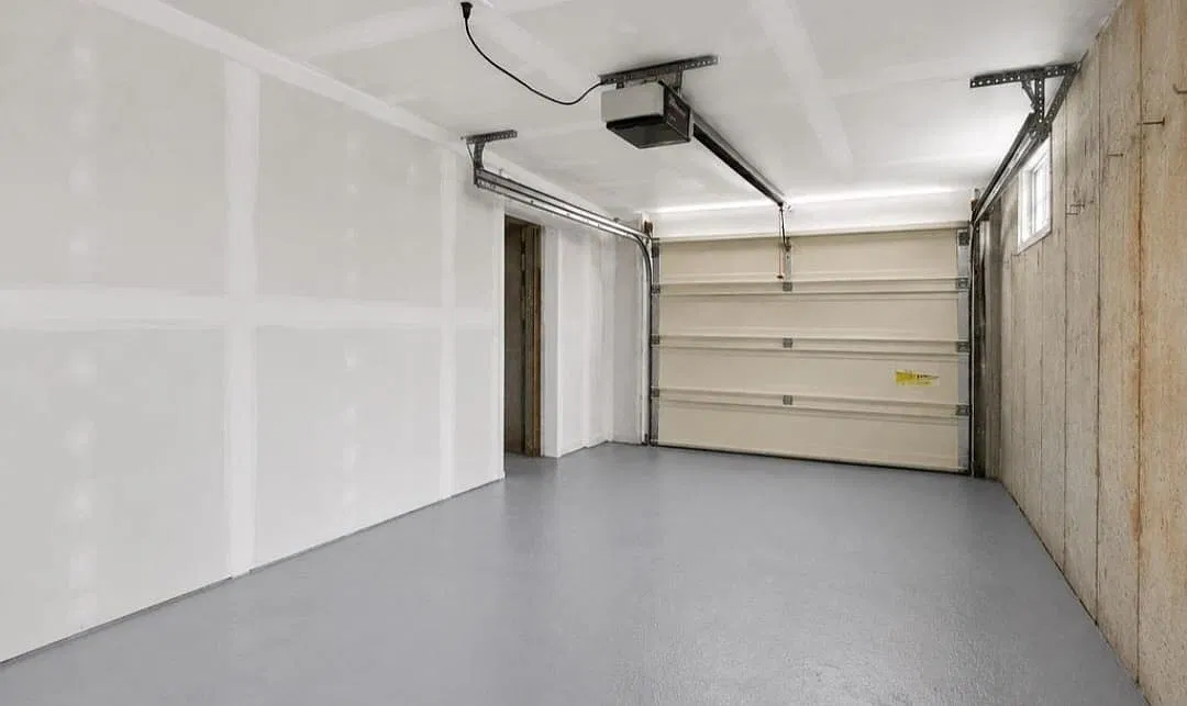 3 bed, $3,250 — Photo 3
