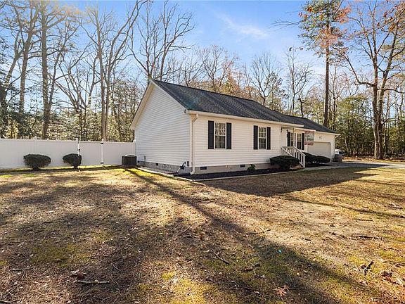 4th image of 794 Cricket Hill Rd