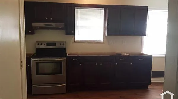 6581 River Rd — Photo 2