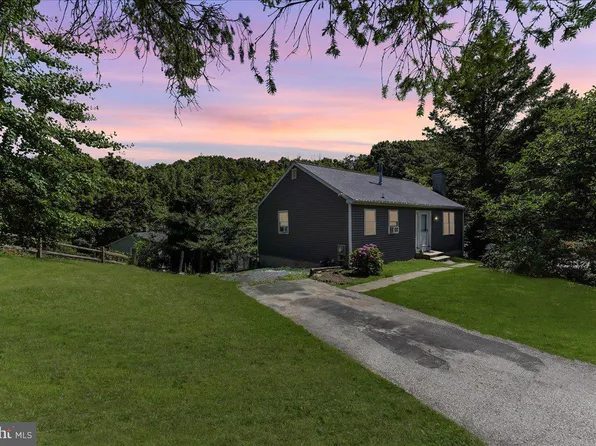 23 Daisey Ln, Malvern, PA 19355