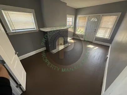 3412 East 147th Street - 1 — Photo 2