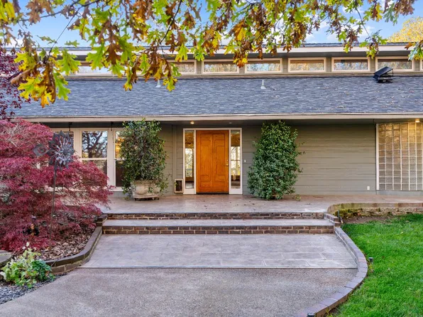 2000 Bear Rock Rd, Placerville, CA 95667