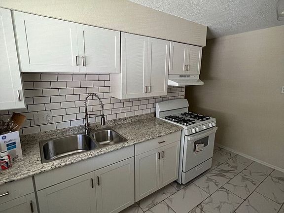 3rd image of 2206 Gaebler Ave #11471504