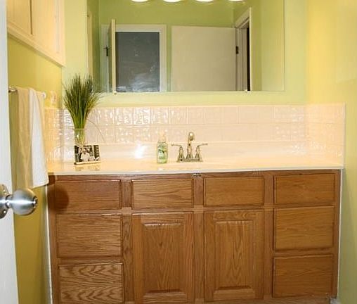 5th image of 8130 Valley Estates Dr