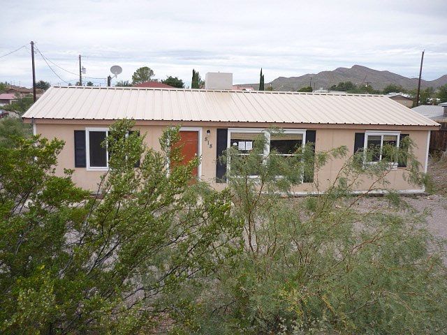 1st image of 818 Kopra St