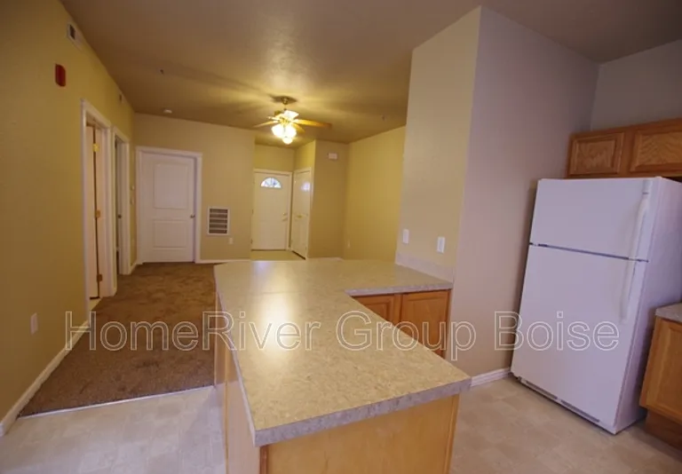 10183 W Rifleman Ln #102 — Photo 4