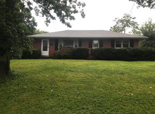 2073 Dorset Dr, Lexington, KY 40504