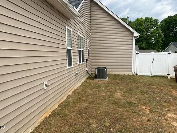 5th image of 65 Mae Ct
