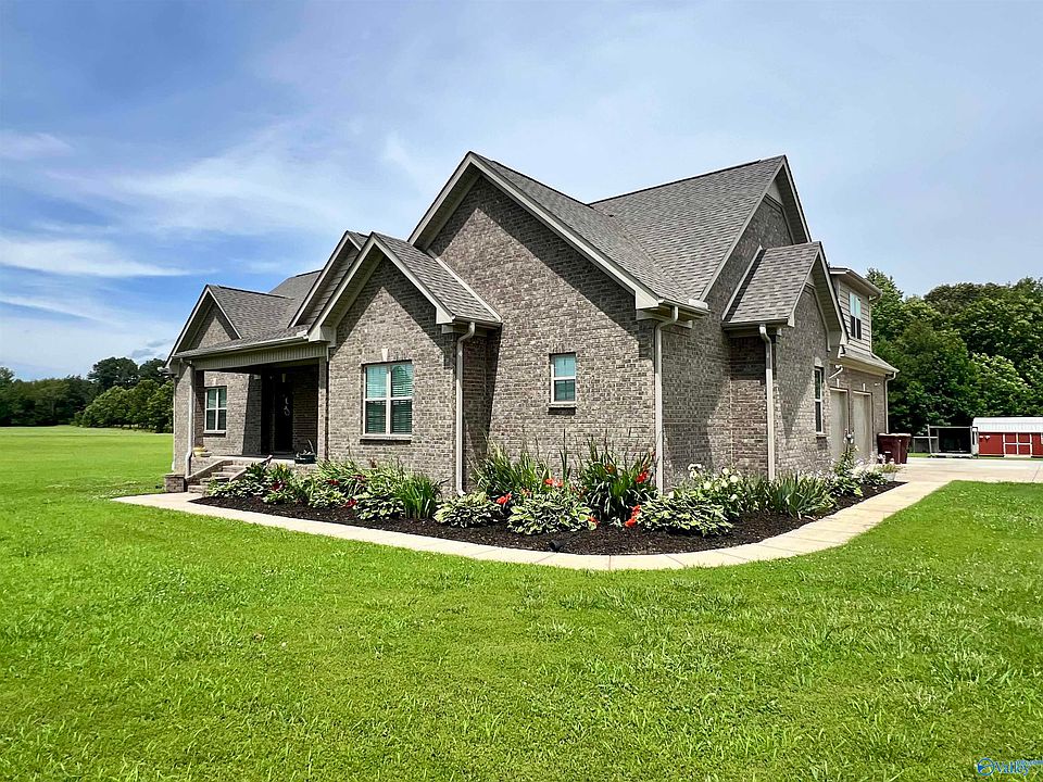 1st image of 15153 Hobbs Rd
