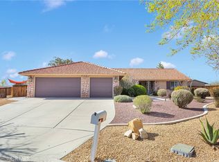 16480 Pauhaska Pl, Apple Valley, CA 92307