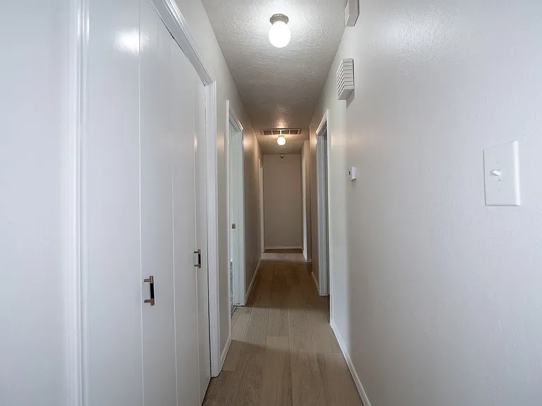 3306 Pheasant Run Rd — Photo 20