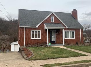 315 Sloan Ave, Jeannette, PA 15644