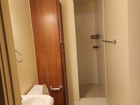 5th image of 1025 Dumaine St #3