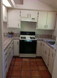 4th image of 210 Pear Creek Ln