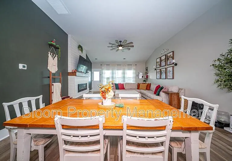 5008 Cedar Brush Ct — Photo 12