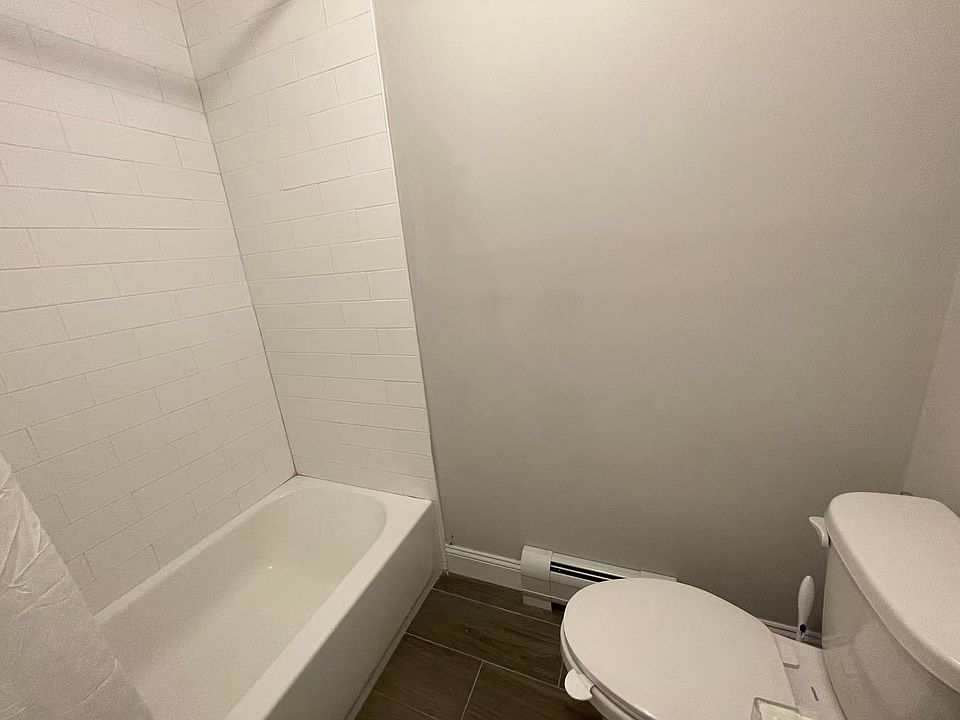 2nd image of 77 Ridgecrest Ave #1
