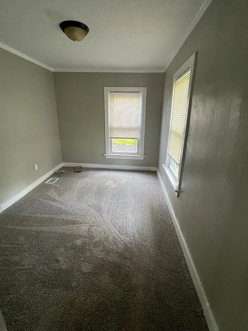 2 bedrooms 1 bathroom house — Photo 3
