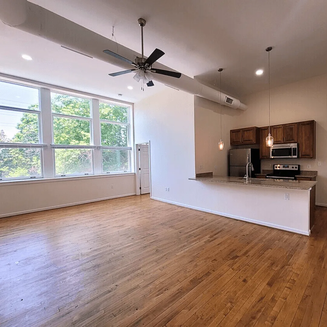 Garland Rodes Apartments — Photo 2