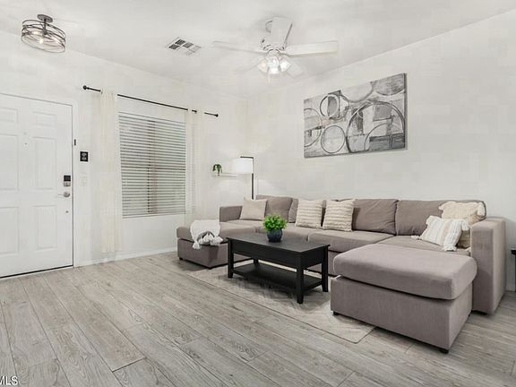 4th image of 1886 E Don Carlos Ave