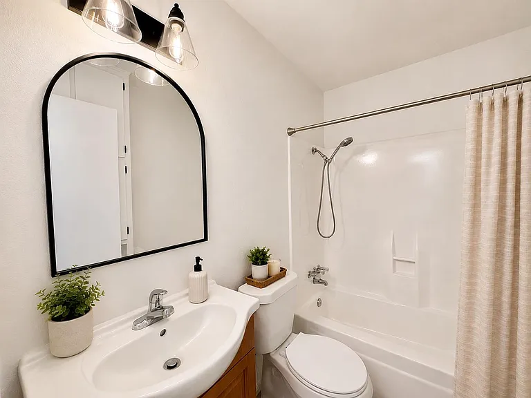 12503 Lamppost Ln — Photo 7