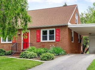 317 Maywood Rd, York, PA 17402