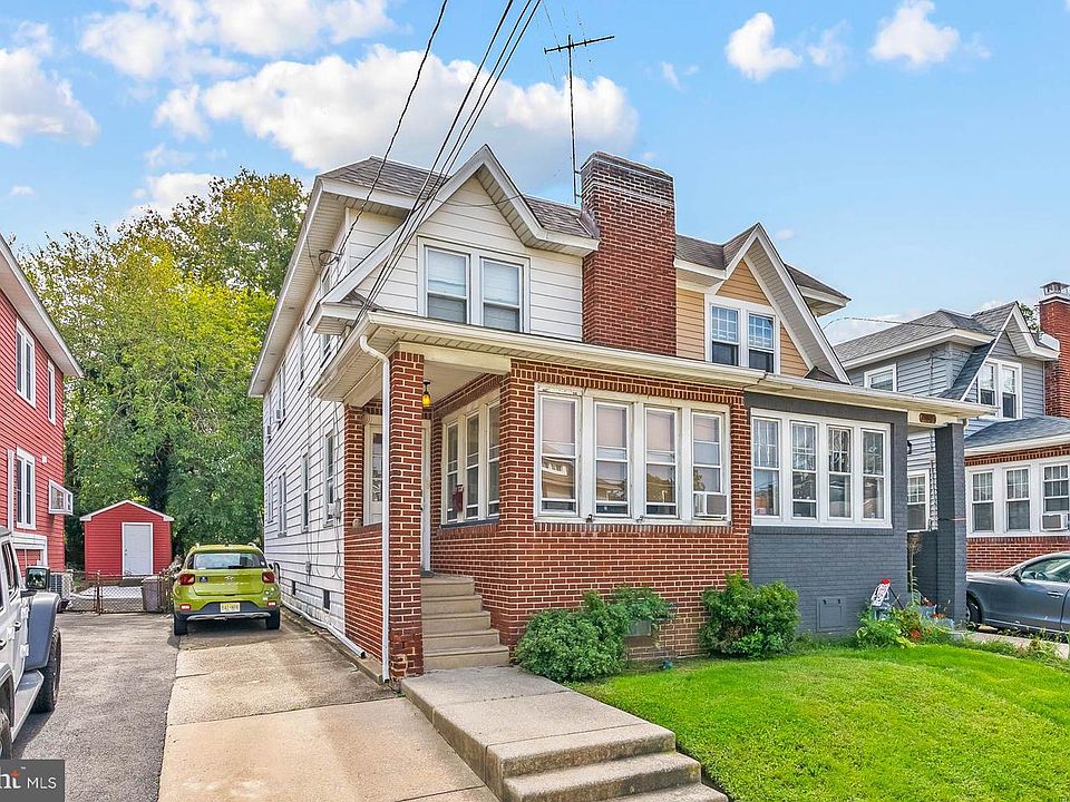 1st image of 232 Chestnut St