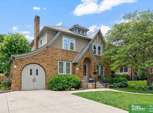 2028 N 55th St, Omaha, NE 68104