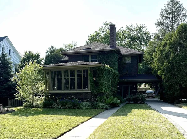 920 S Quincy St, Green Bay, WI 54301