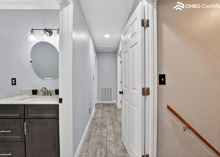 490 Beechwood Cir — Photo 25