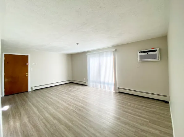 128 Salem St APT 2, Malden, MA 02148