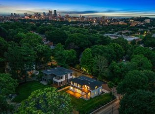 225 Gardner Rd, Brookline, MA 02445