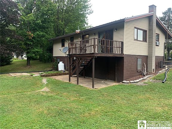 3rd image of 6799 Woleben Rd