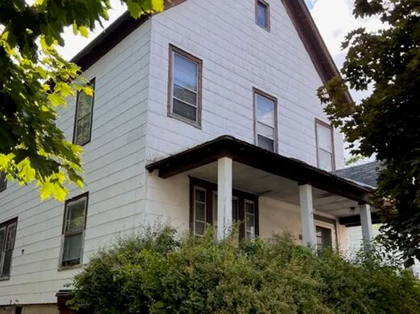 17 Orchard Street, Gloversville, NY 12078