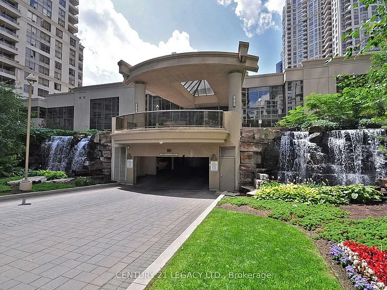 3880 Duke Of York Blvd #1608 — Photo 18