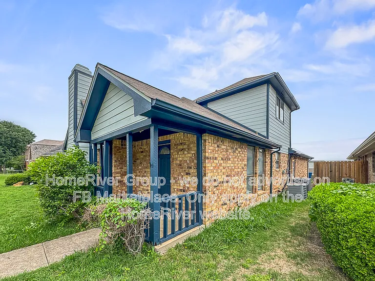 3315 Sara Dr — Photo 3