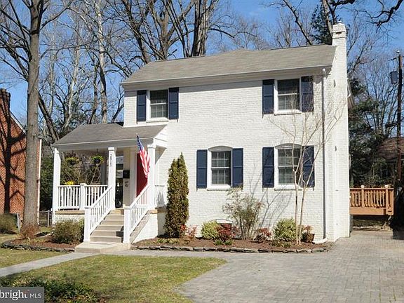 2nd image of 2815 N George Mason Dr