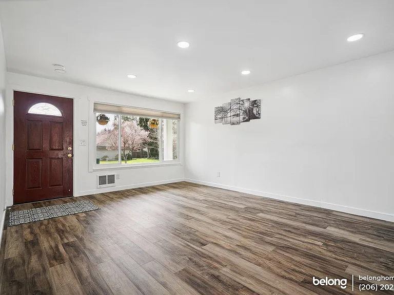 5419 172nd Pl SW — Photo 4