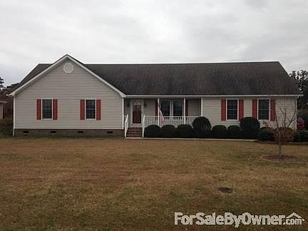 Front of House
						:
						Waterfront Community/Water View/Boat Access/Quiet Cul-de-sac